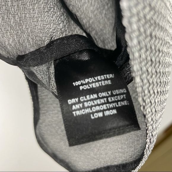 NWT Lafayette 148 NY Metallic Sleeveless Top US 4 - Picture 7 of 8